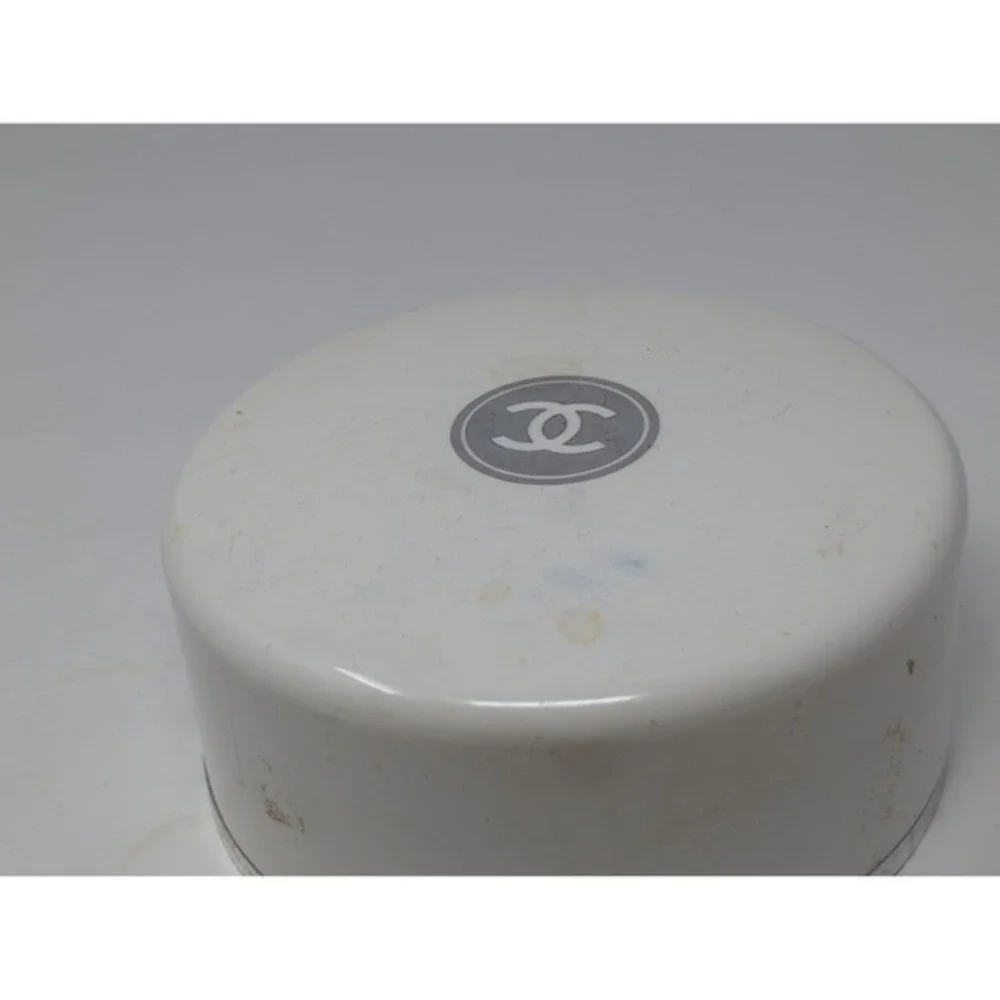 Vintage‎ Chanel White Bath Powder Compact Case Puff and Powder